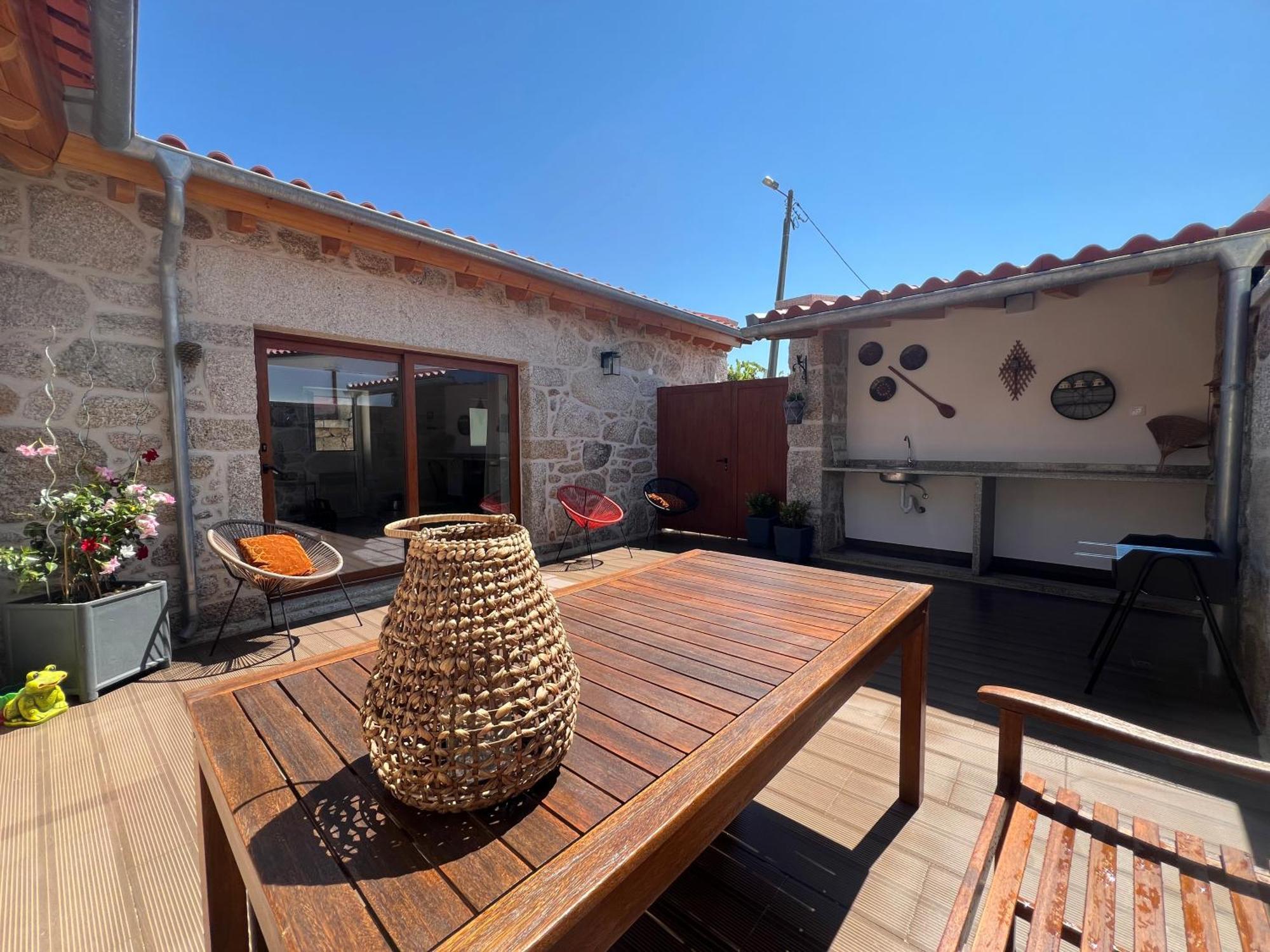 Eido De Bairros - Casa Cantinho Da Touca Arcos de Valdevez Luaran gambar